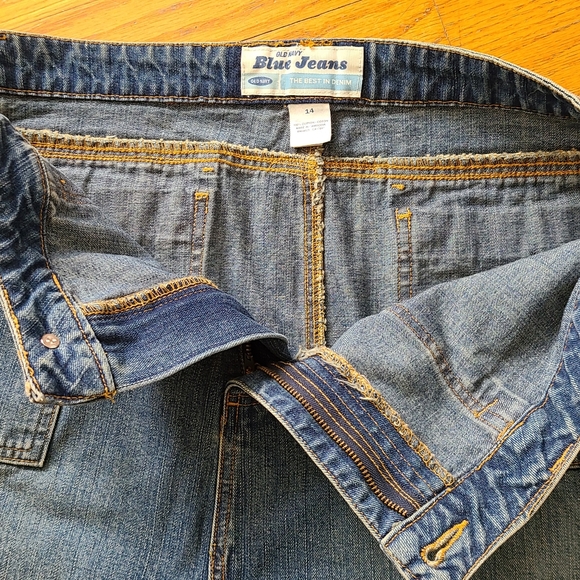 Denim Skirt Retro Style Old Navy Sz 14 100%Cotton..patch pockets & front slit - Picture 3 of 14